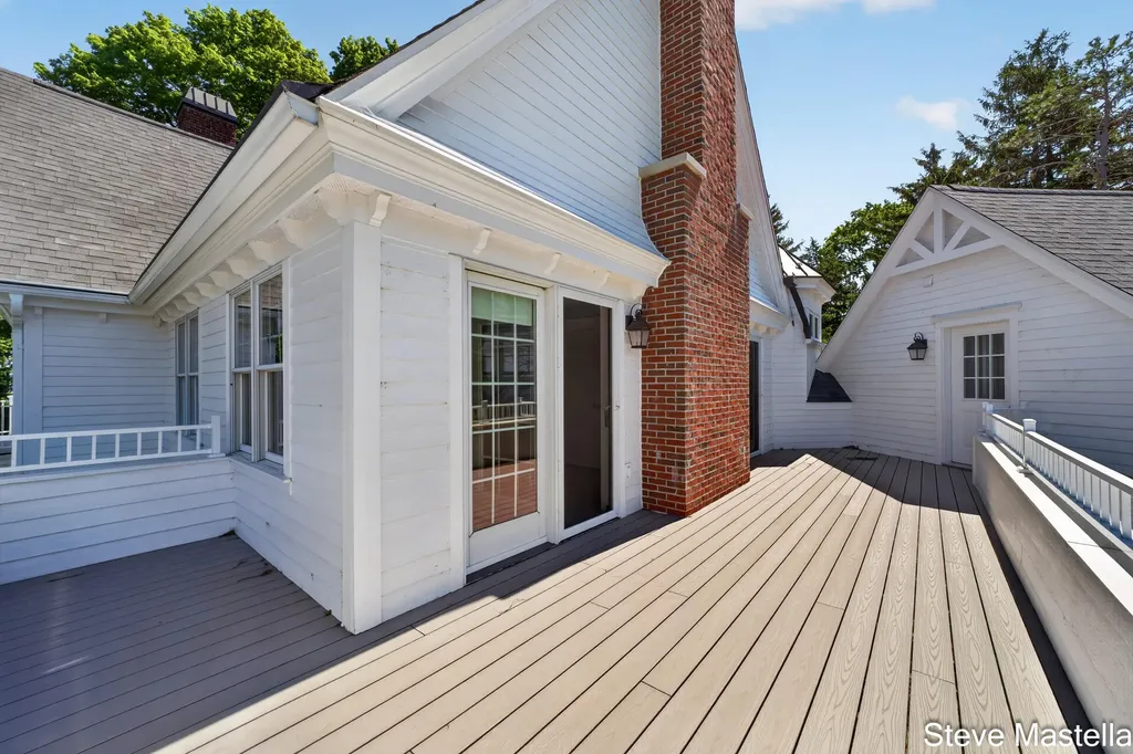 5592 S Shore Drive Fruitland Township MI 49461