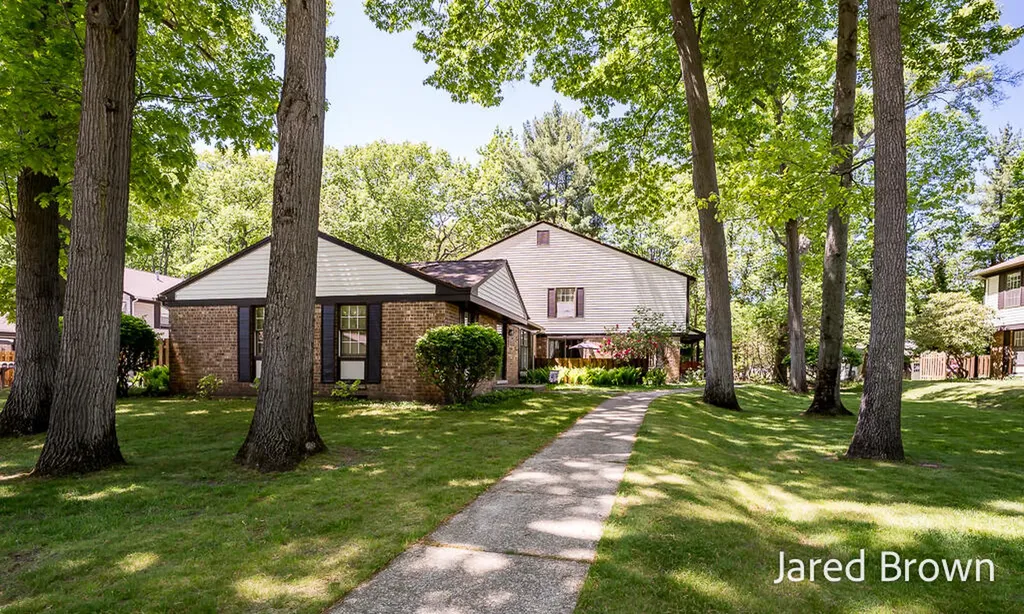 3647 Brentwood Street Norton Shores City MI 49441