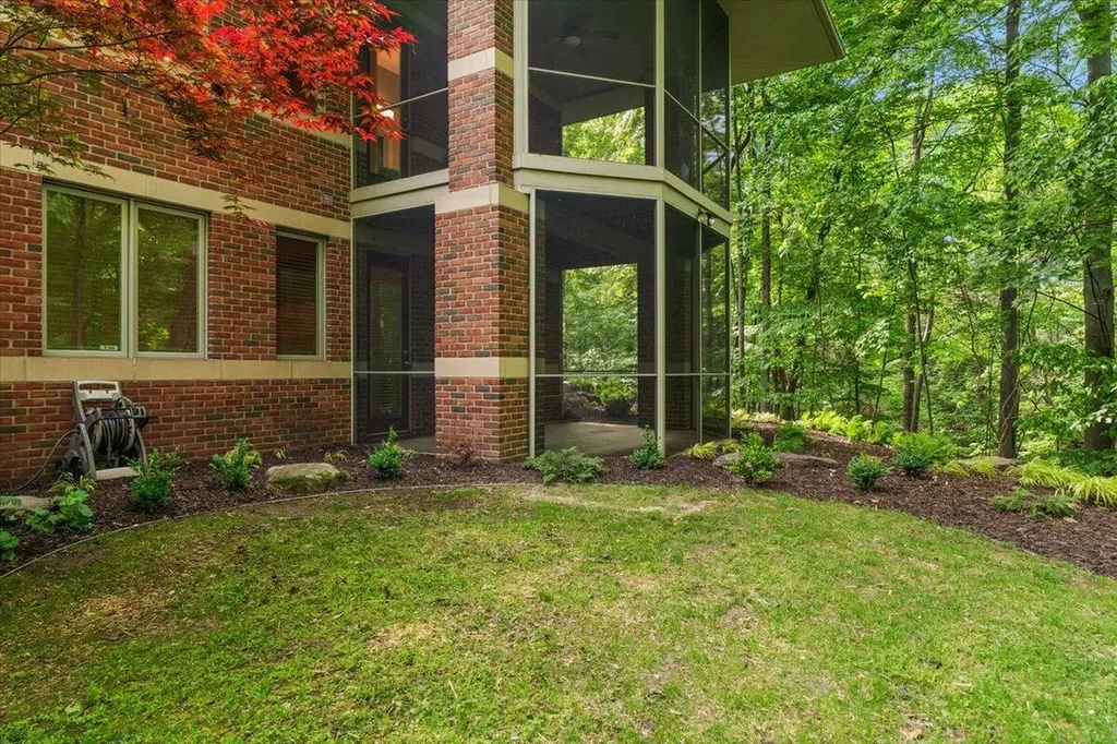 4166 Mystic Oak Court NE Plainfield Charter Township MI 49525