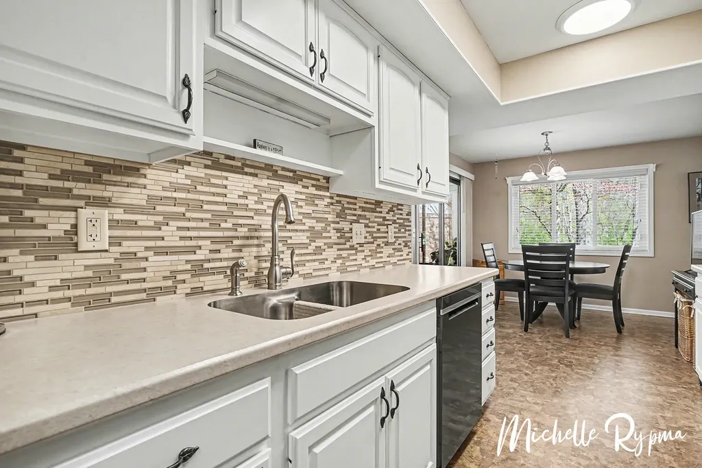 336 N Aniline Avenue Holland Charter Township MI 49424