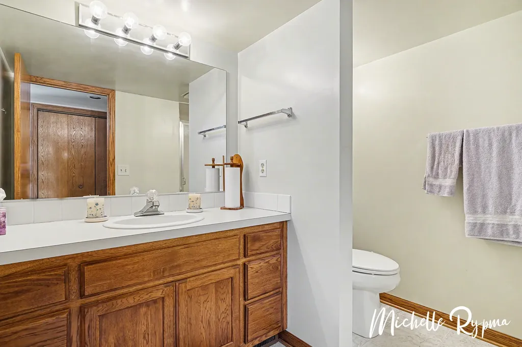 336 N Aniline Avenue Holland Charter Township MI 49424