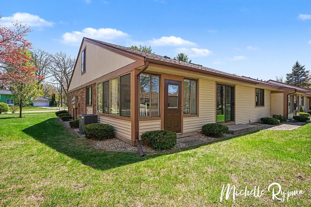 336 N Aniline Avenue Holland Charter Township MI 49424