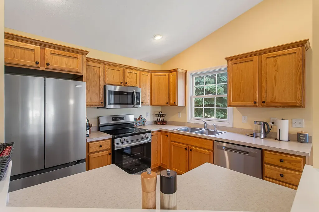 11818 Willow Wood North Holland Charter Township MI 49424