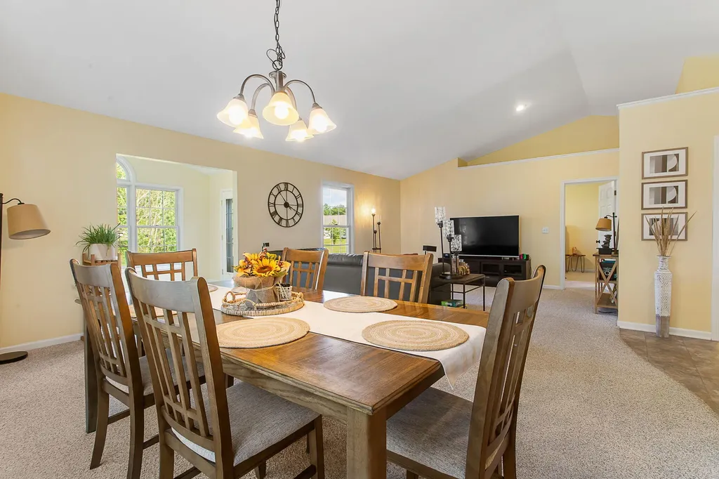 11818 Willow Wood North Holland Charter Township MI 49424