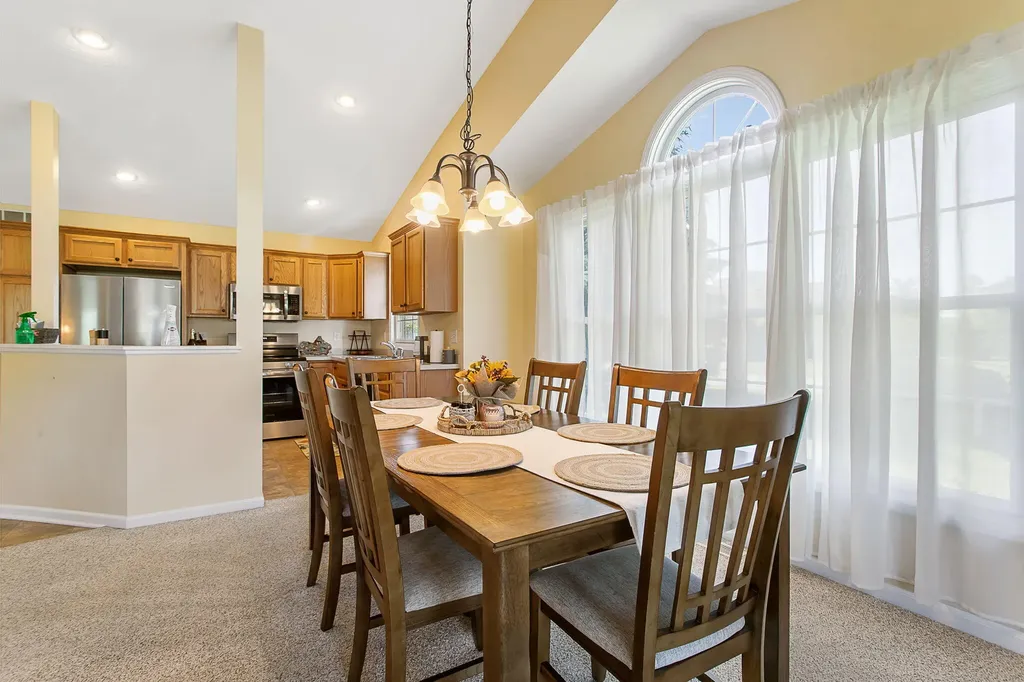 11818 Willow Wood North Holland Charter Township MI 49424