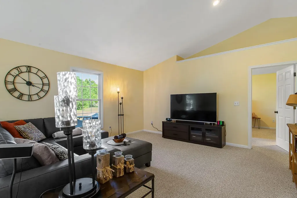 11818 Willow Wood North Holland Charter Township MI 49424