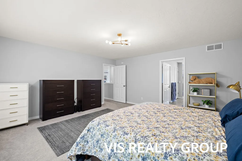114 Windy Limb Lane Holland Charter Township MI 49424