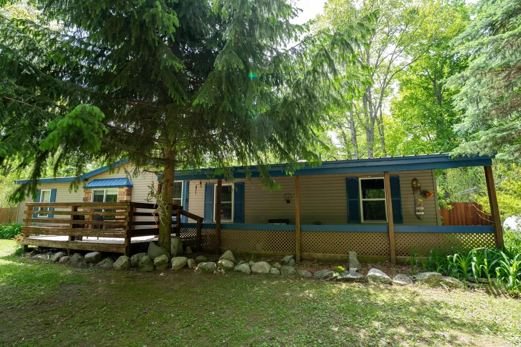4658 W Fern Glen Ashland Township MI 49412
