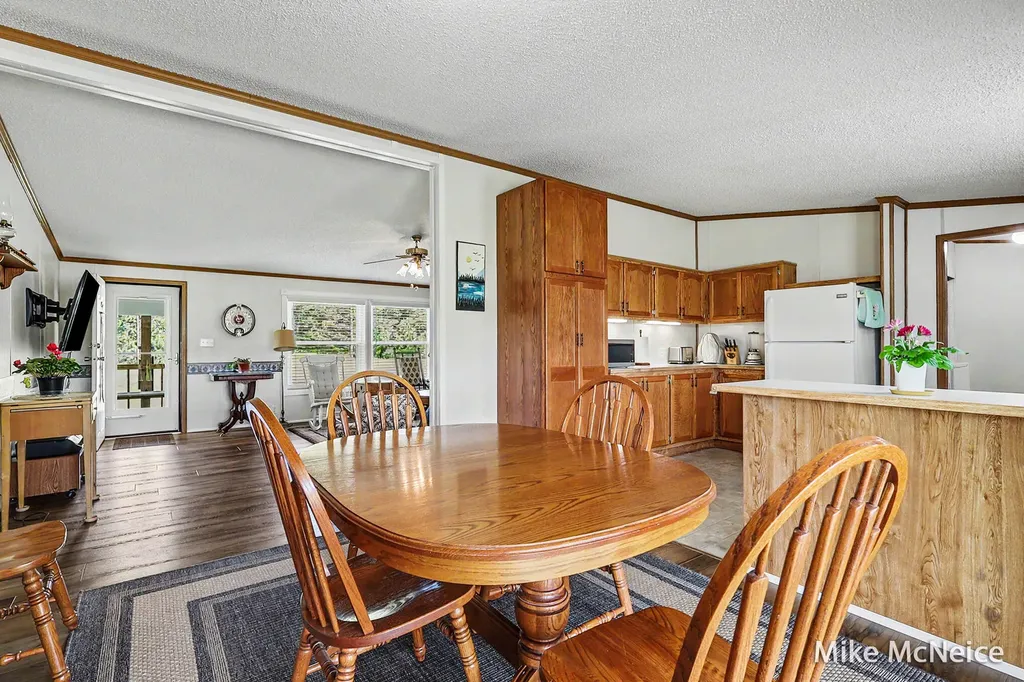 2079 W Mcmillan Road Fruitland Township MI 49445