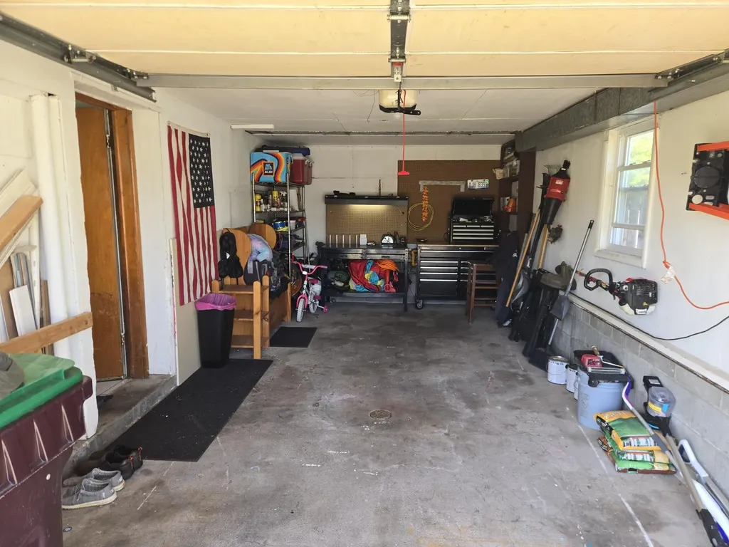 1852 Oak Park Drive Muskegon Charter Township MI 49442