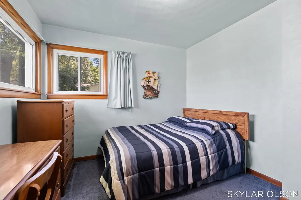 2467 Kimberly Fruitport Charter Township MI 49444