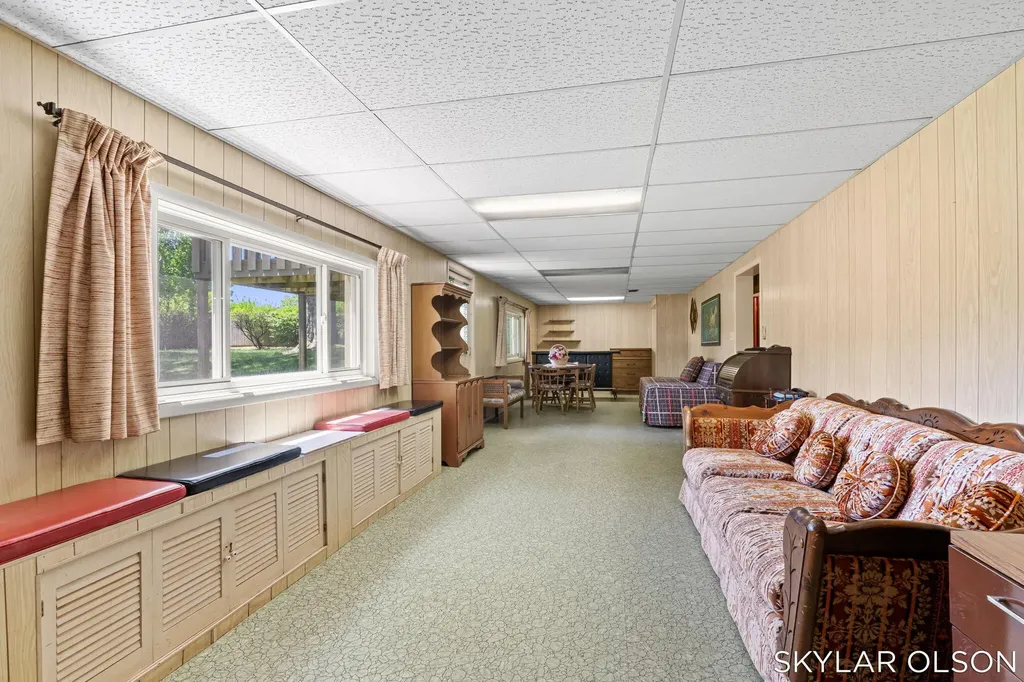 2467 Kimberly Fruitport Charter Township MI 49444