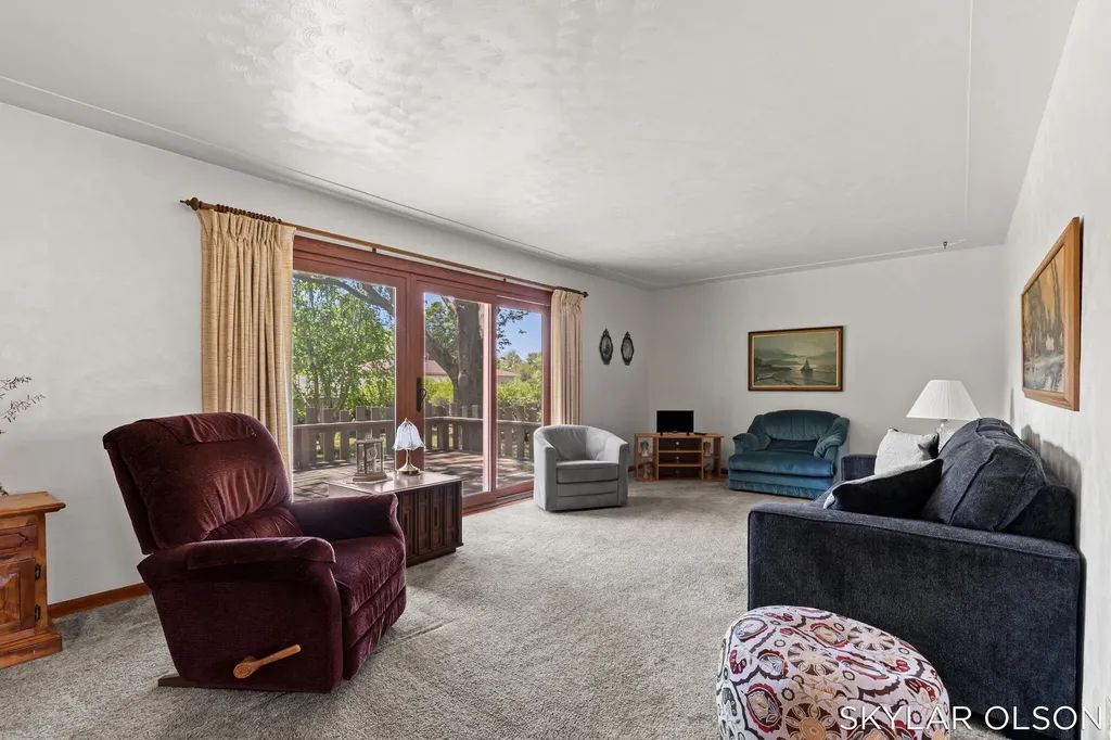 2467 Kimberly Fruitport Charter Township MI 49444