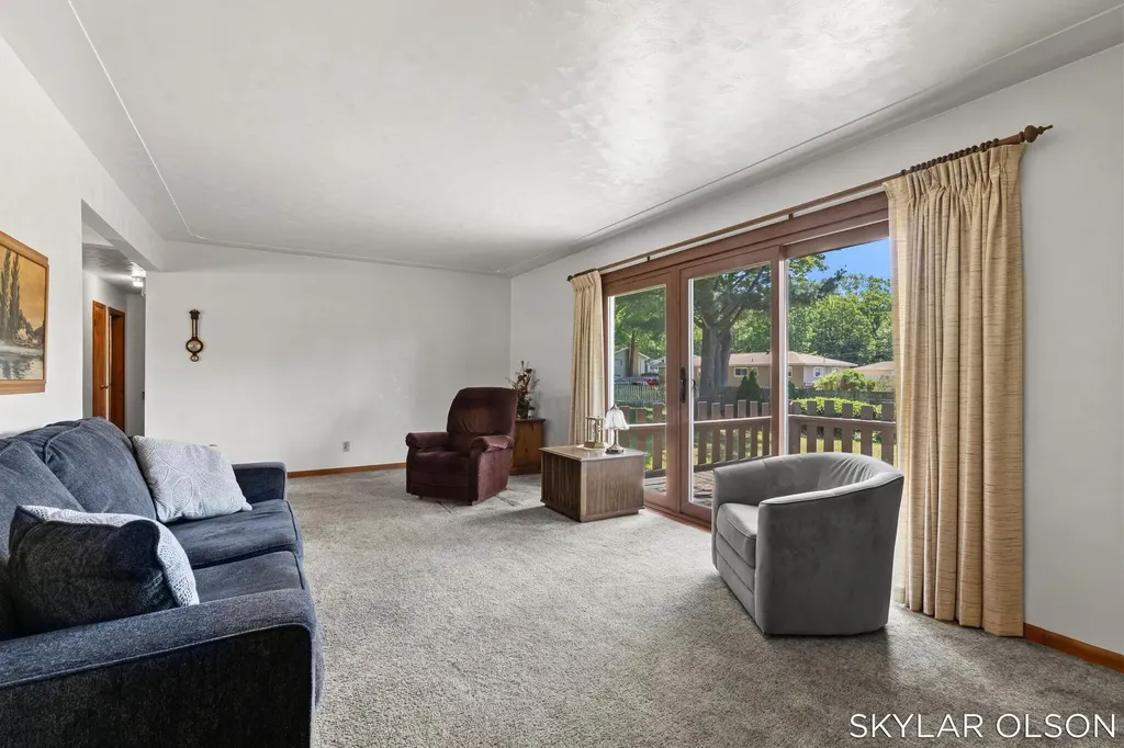 2467 Kimberly Fruitport Charter Township MI 49444