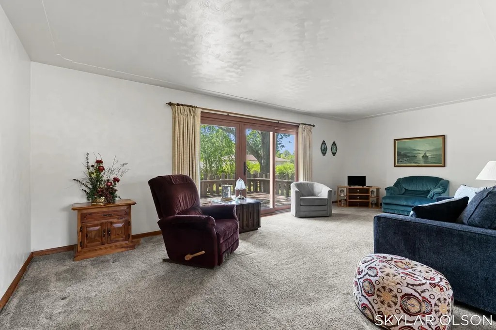 2467 Kimberly Fruitport Charter Township MI 49444