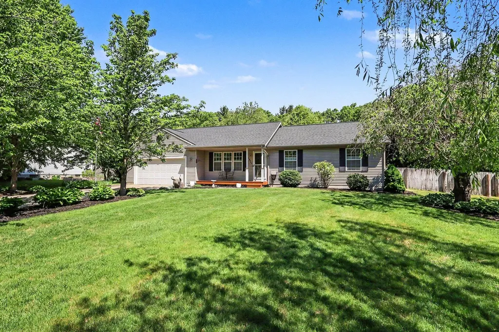 15117 Meadows Drive Grand Haven Charter Township MI 49417