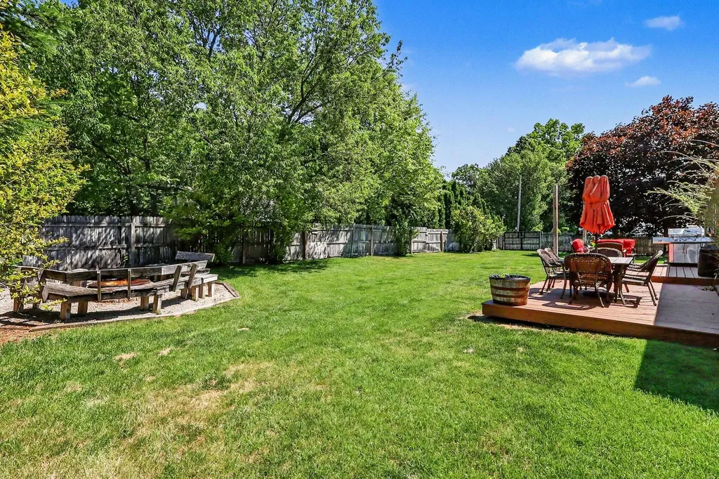 15117 Meadows Drive Grand Haven Charter Township MI 49417