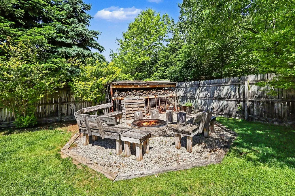 15117 Meadows Drive Grand Haven Charter Township MI 49417