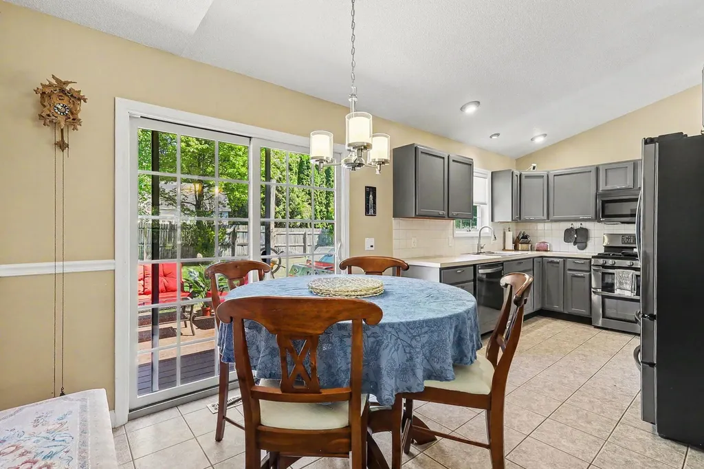 15117 Meadows Drive Grand Haven Charter Township MI 49417