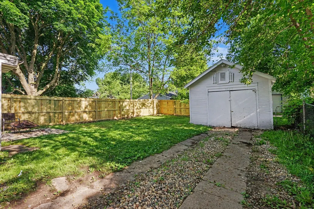 1023 Pulawski Street SW Grand Rapids City MI 49504