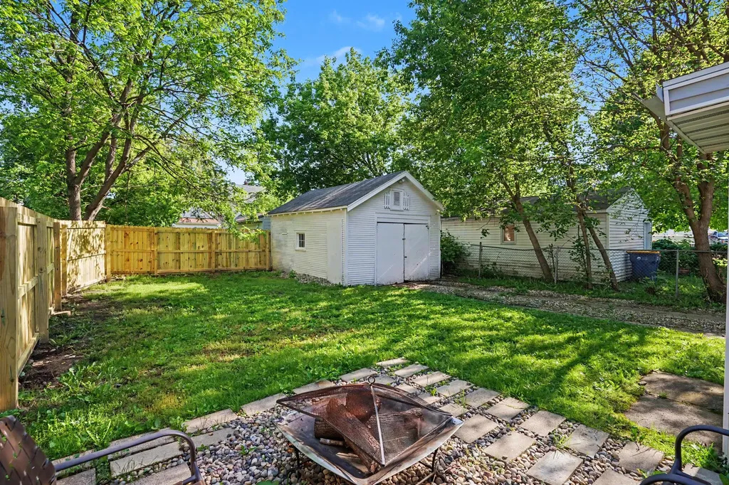 1023 Pulawski Street SW Grand Rapids City MI 49504