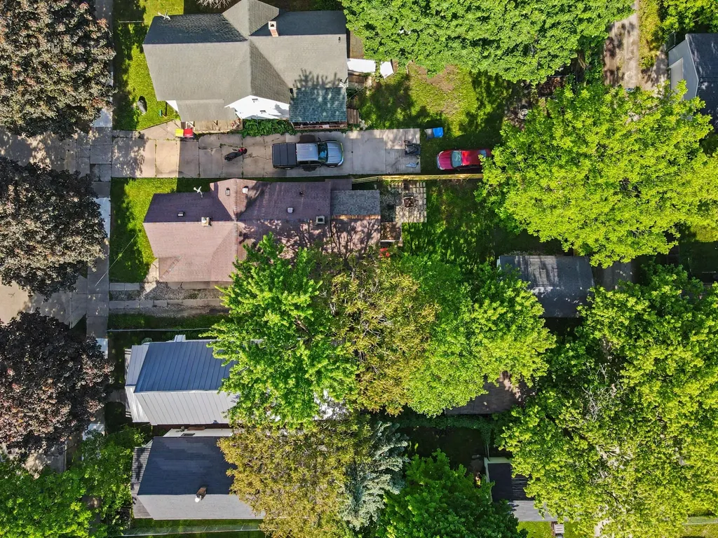 1023 Pulawski Street SW Grand Rapids City MI 49504