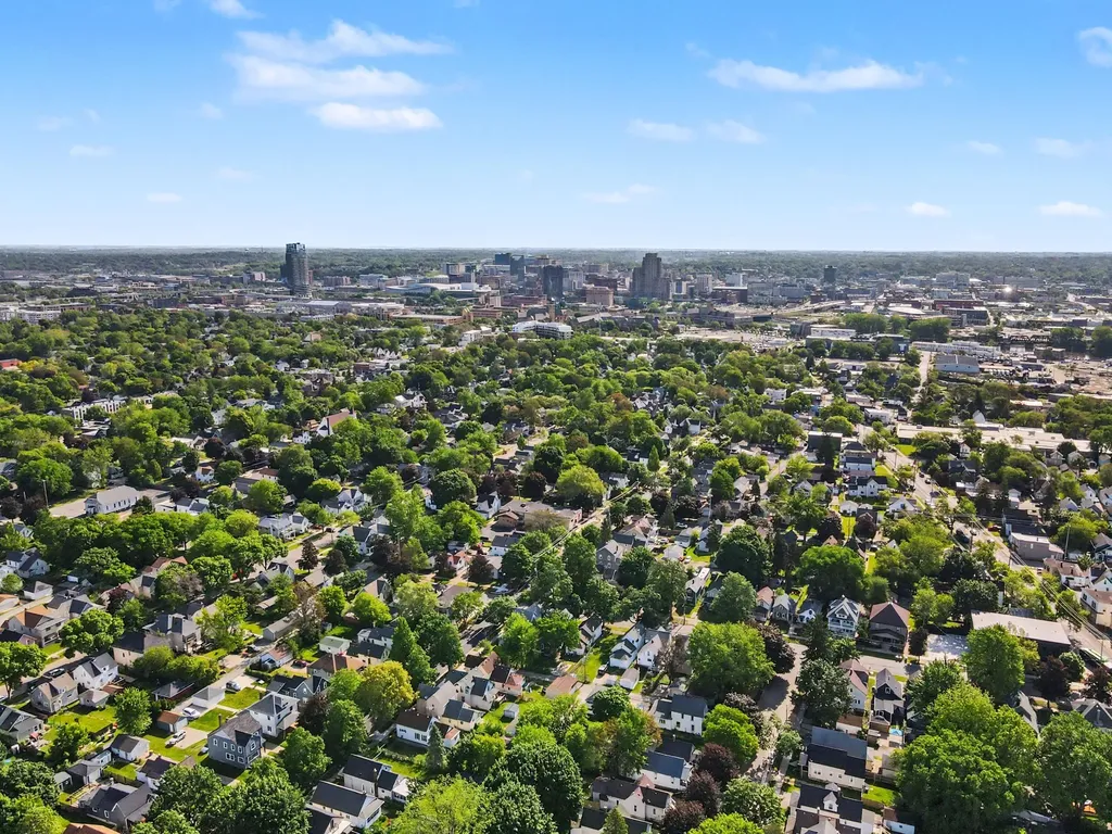 1023 Pulawski Street SW Grand Rapids City MI 49504