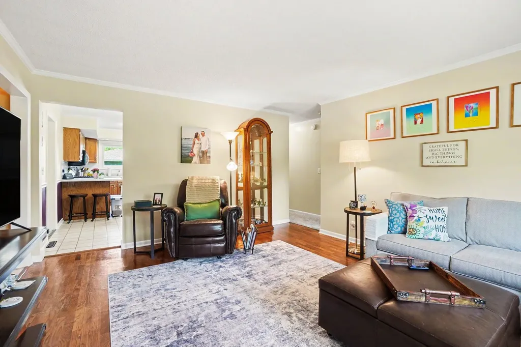 2286 Leif Avenue Norton Shores City MI 49441