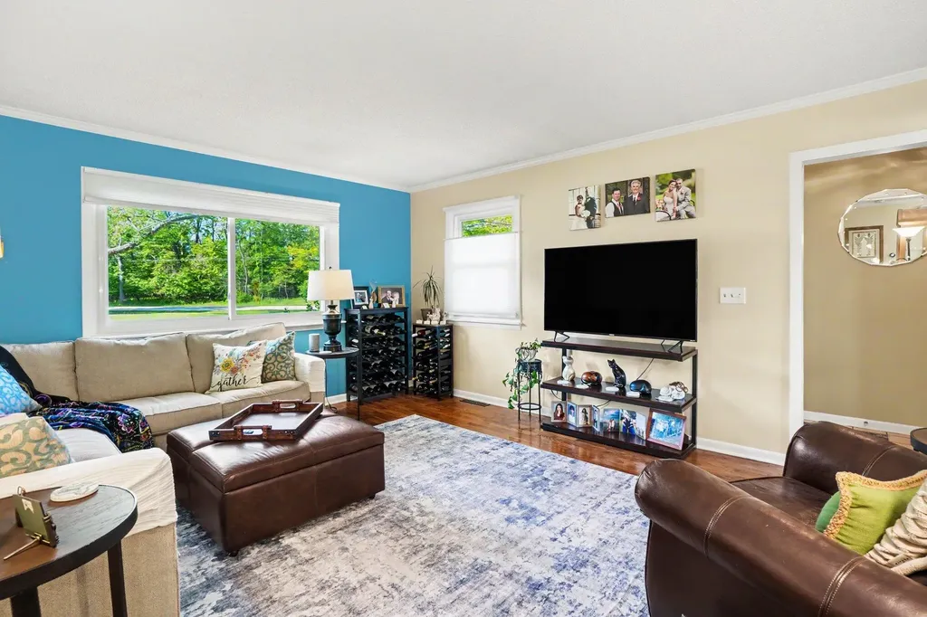 2286 Leif Avenue Norton Shores City MI 49441