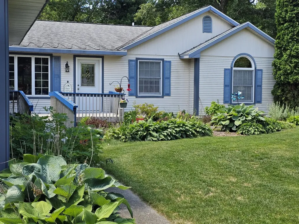 6827 Tranquil Trail Fruitland Township MI 49461
