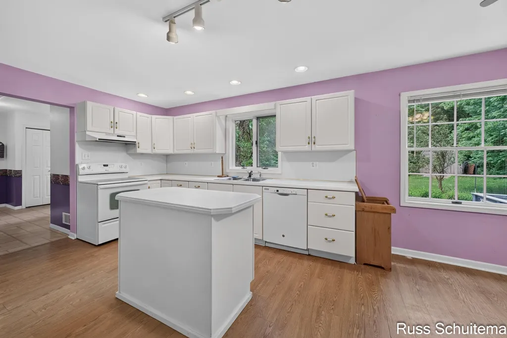 6827 Tranquil Trail Fruitland Township MI 49461