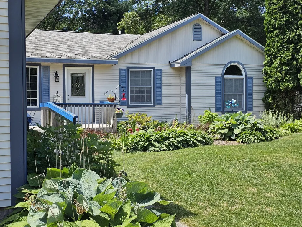 6827 Tranquil Trail Fruitland Township MI 49461