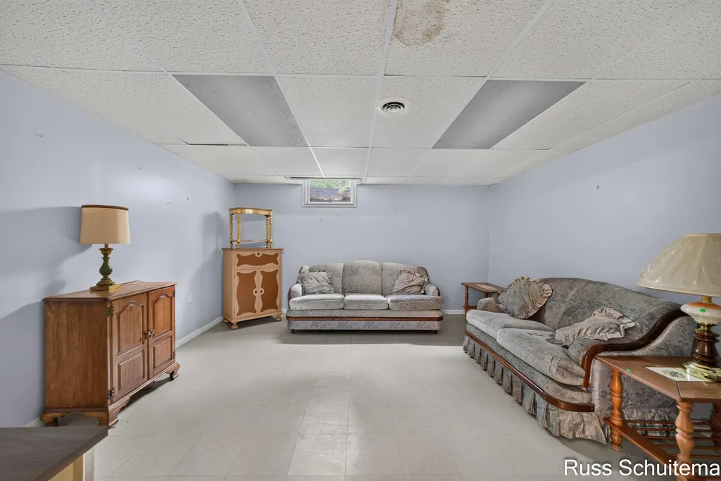 6827 Tranquil Trail Fruitland Township MI 49461