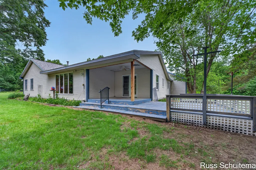 6827 Tranquil Trail Fruitland Township MI 49461
