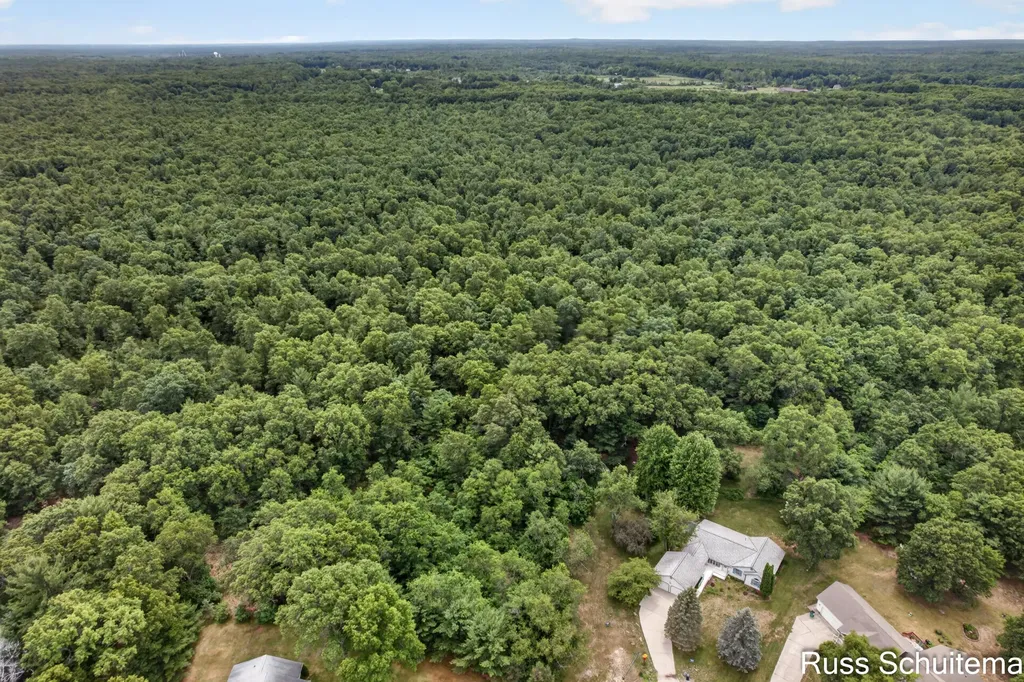 6827 Tranquil Trail Fruitland Township MI 49461