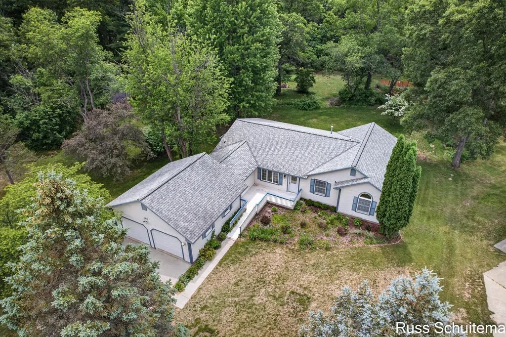 6827 Tranquil Trail Fruitland Township MI 49461