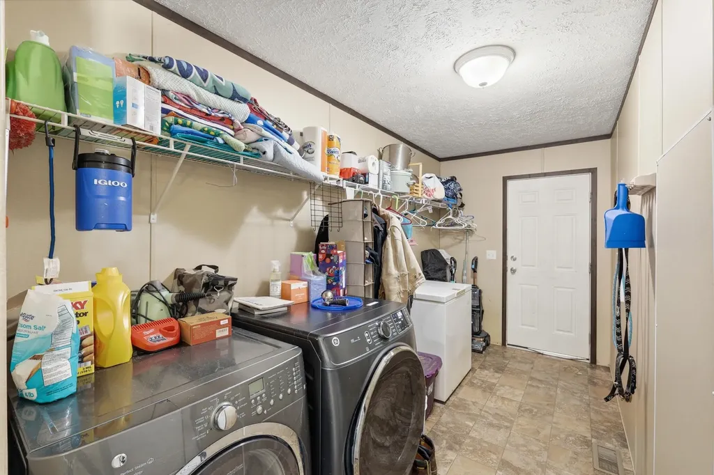 14290 Newport Drive Olive Township MI 49460