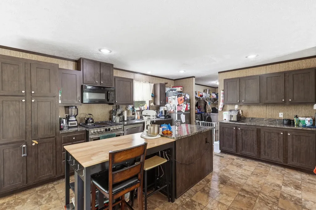 14290 Newport Drive Olive Township MI 49460