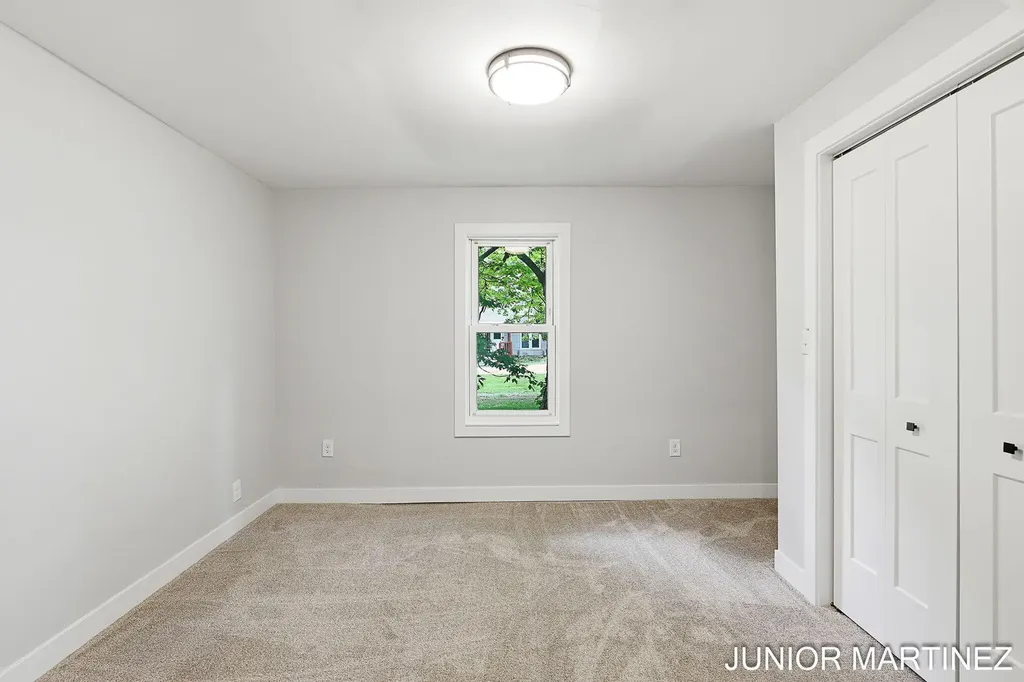 204 N Sherwood Avenue Plainwell City MI 49080