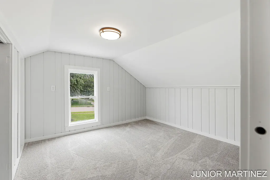 204 N Sherwood Avenue Plainwell City MI 49080