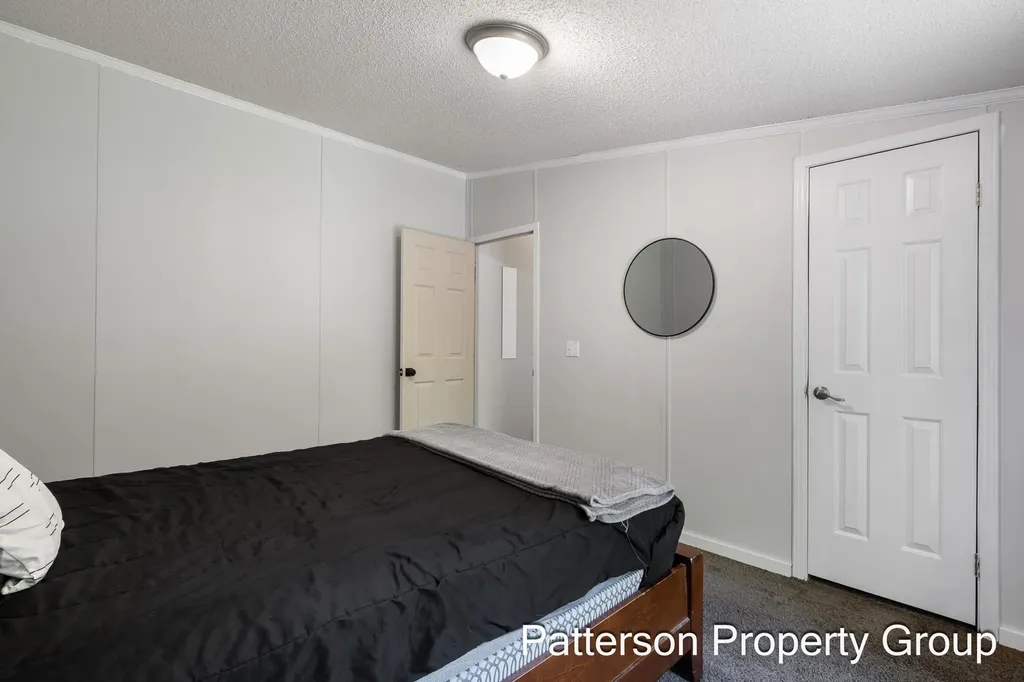 8229 E Apple Avenue Egelston Township MI 49451