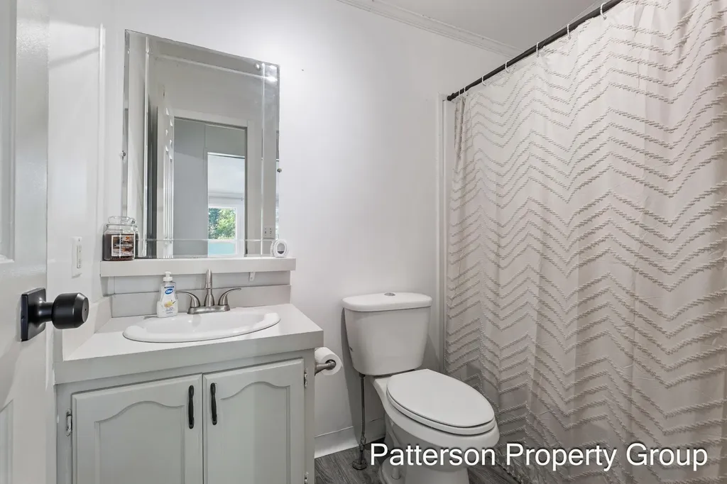 8229 E Apple Avenue Egelston Township MI 49451