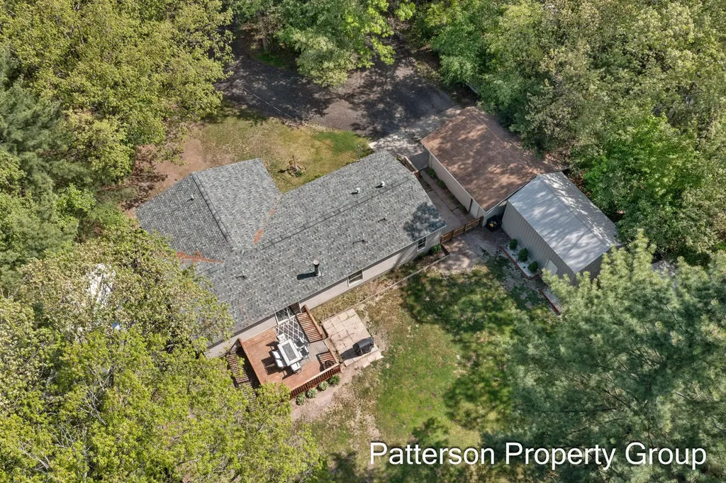 8229 E Apple Avenue Egelston Township MI 49451