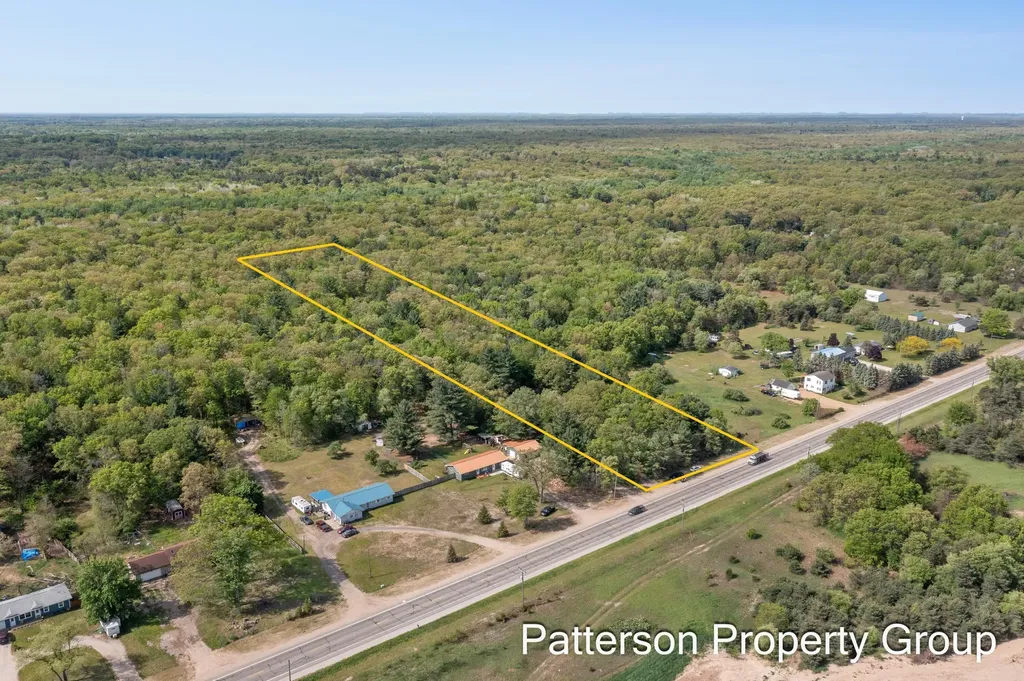 8229 E Apple Avenue Egelston Township MI 49451