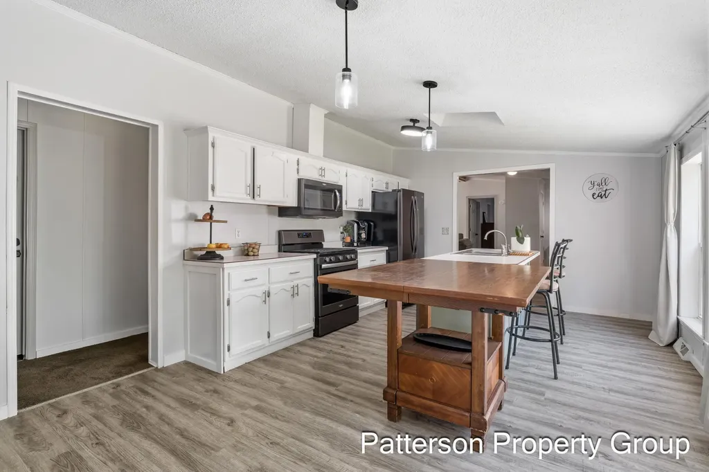 8229 E Apple Avenue Egelston Township MI 49451