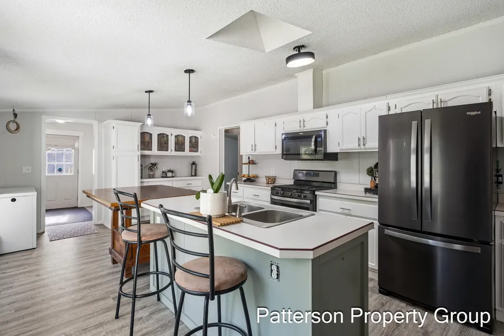8229 E Apple Avenue Egelston Township MI 49451