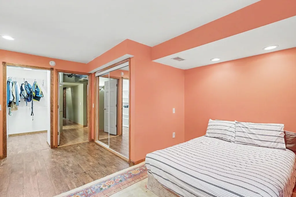 14905 Canary Drive Grand Haven Charter Township MI 49417