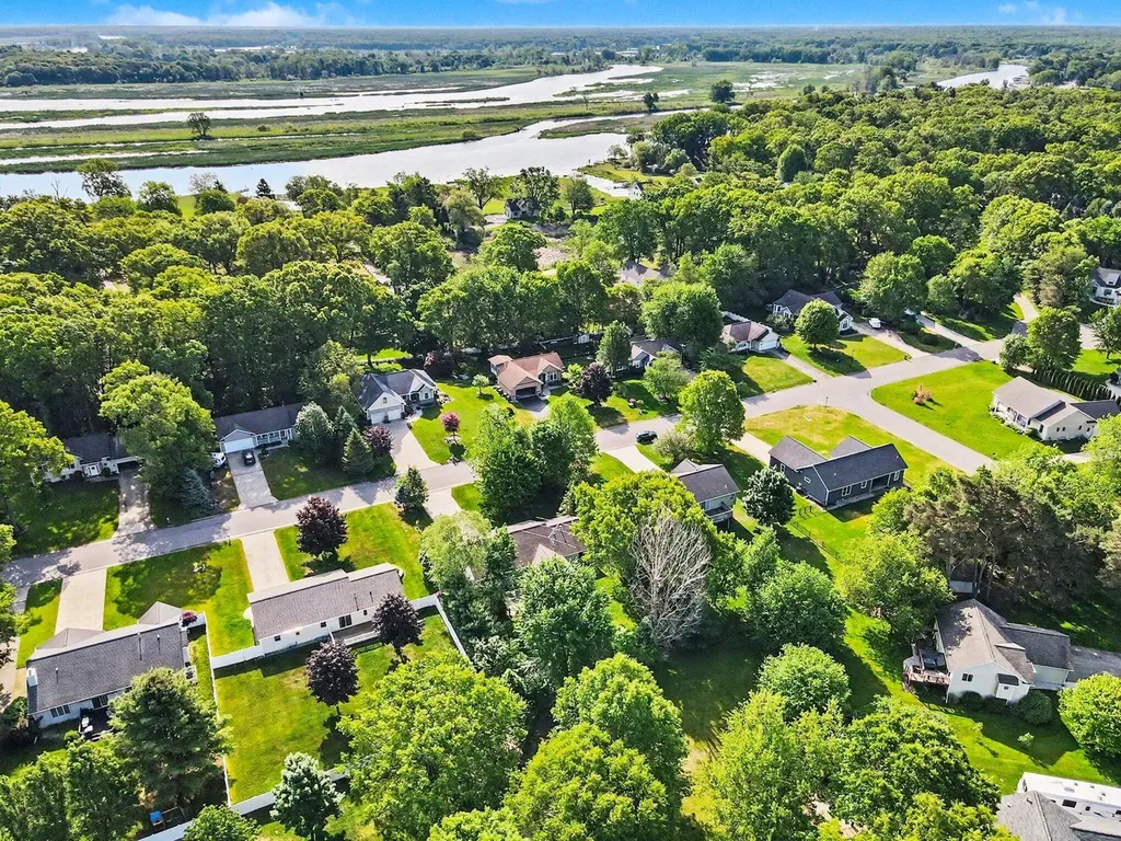 14905 Canary Drive Grand Haven Charter Township MI 49417