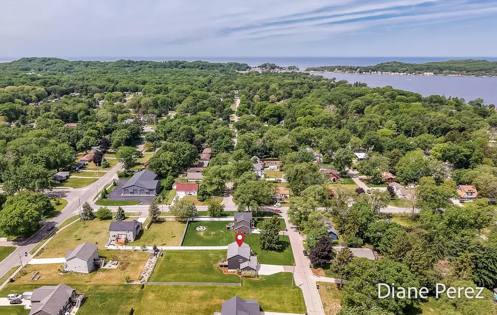 1624 Harding Street Park Township MI 49423