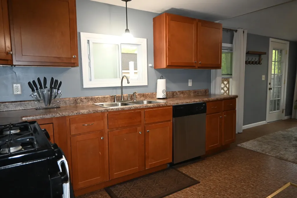 1341 E Summit Avenue Norton Shores City MI 49444